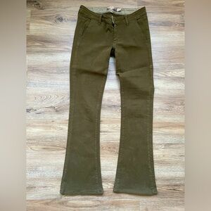 PAIGE never worn Lou Lou jeans. Size 27